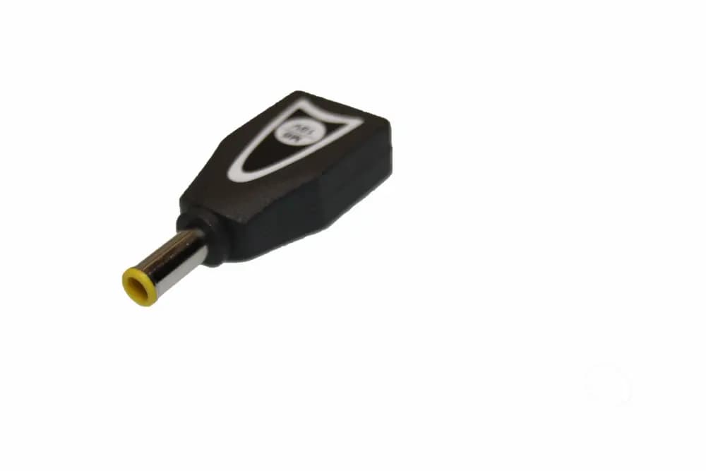 Plug M6 for universal laptop power supply AU01
